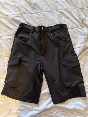 Men's Black Mountain Bike Cargo Shorts with Adjustable Waist